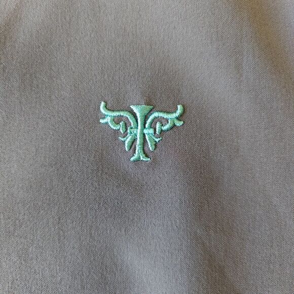 Pair of v-neck scrub tops sz S - Picture 5 of 10